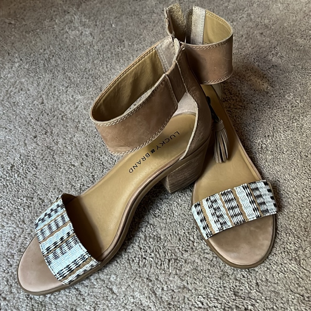 Lucky Brand Sandals